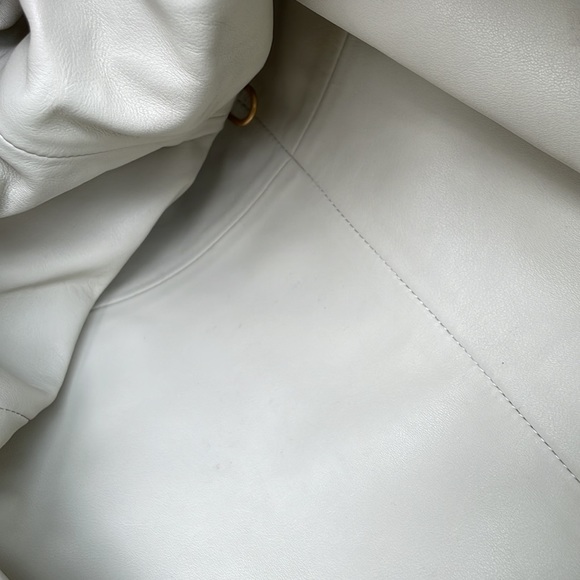 Bottega Veneta Pouch - Picture 11 of 12